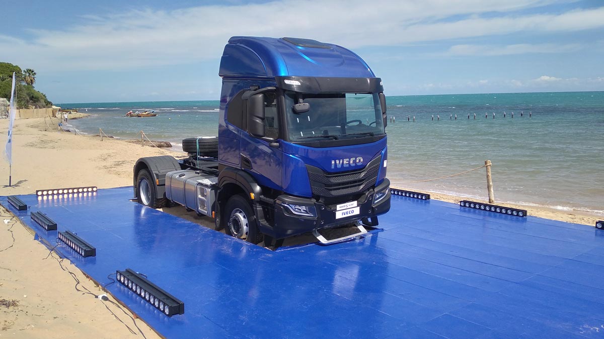 IVECO lance la nouvelle gamme lourde en Tunisie avec les nouveaux IVECO S- WAY et IVECO T-WAY - Challenges TN